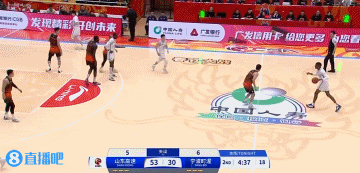 mk体育在线登录入口🥺双拳难敌四手！马奇全场各种抡 39中20&三分18中7空砍60分！